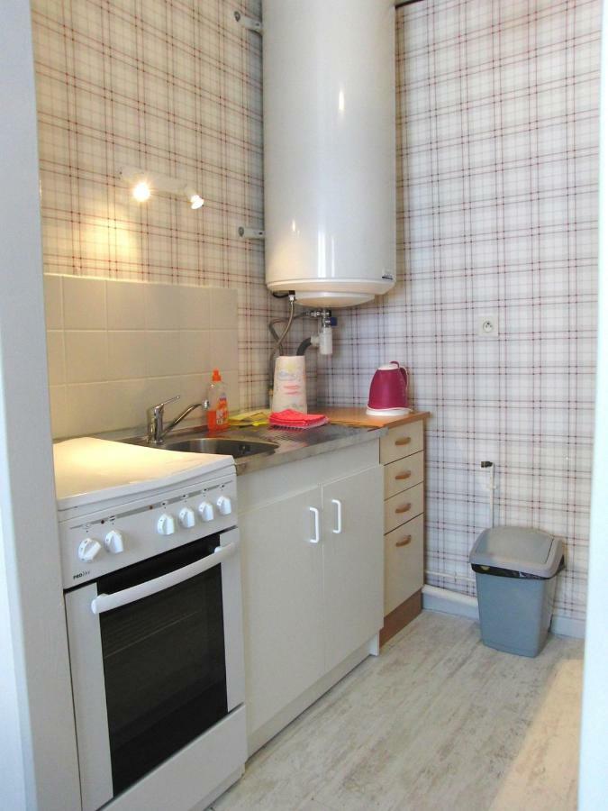 Une Petite Halte Apartamento Calais Exterior foto